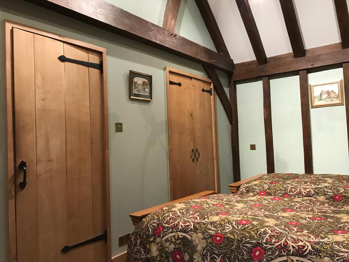 The Chequers Inn Smarden Экстерьер фото